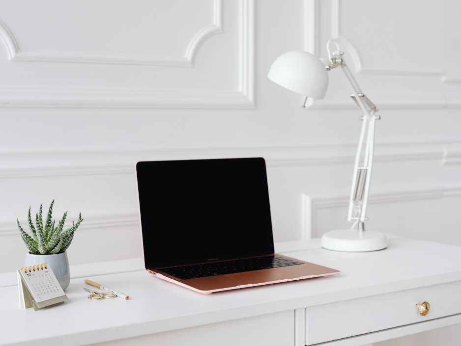 SEO Virtual Assistant Philippines Laptop by Evangeline Millana